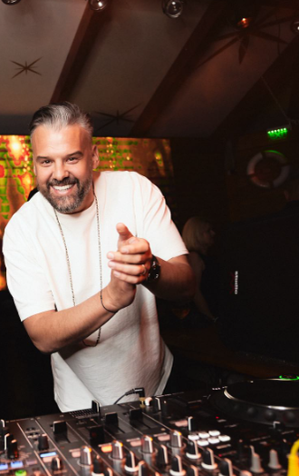 Mihai Morar, dat în judecată de Tinu Vidaicu! Motivul este halucinant: ”Dacă vom câștiga, toți banii îi vom dona”