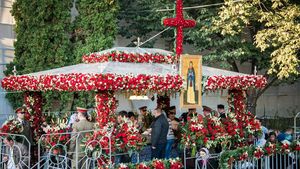 Tradiții și superstiții de Sfânta Parascheva 2025. Puterea Acatistului pus pe 14 octombrie