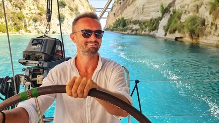 A traversat un ocean ca să-și salveze cariera, dar a pierdut tot! Mikey Hash, mărturisiri despre eșecul care l-a îngenuncheat