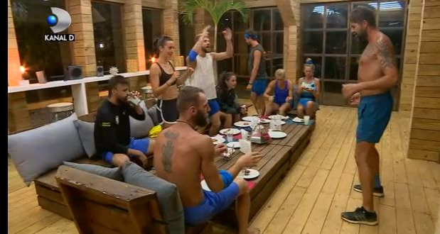 Scene fierbinți la Exatlon! Un concurent și-a aruncat hainele și a început să danseze lasciv pe versurile Andei Adam
