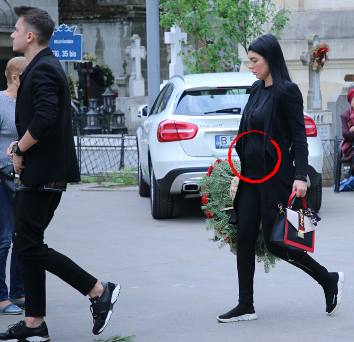 Burtică suspectă la Andreea Tonciu! Cum a apărut bruneta la înmormântarea Ionelei Prodan