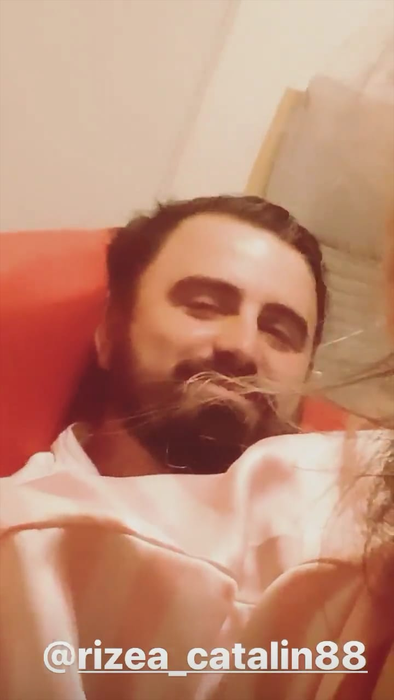 Adda și-a prins soțul cu poze XXX în telefon, primite de la câteva femei: “Îți trag una acum”. Declarațiile incredibile ale cântăreței