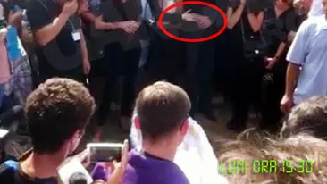 Galerie foto impresionanta! Ce nu s-a vazut la inmormantarea Veronicai Bulai!