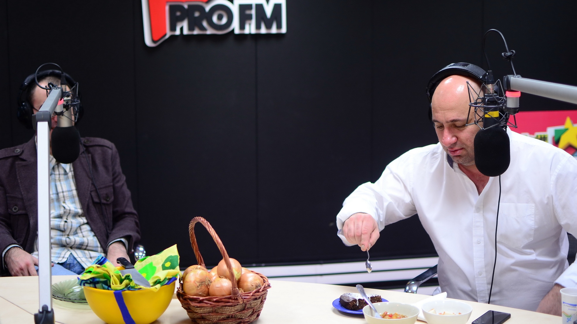 Catalin Scarlatescu a marturisit care sunt cele mai ciudate preparate pe care le-a mancat: "Nu am stiut sa ii bag in gura"