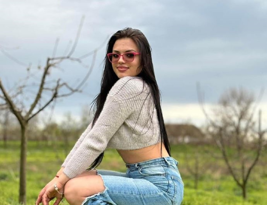 Moni - tânăra de 17 ani - a murit pe loc în cumplitul accident de lângă Timișoara/ sursă foto: Facebook