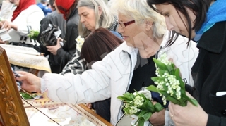 La Biserica jandarmilor de la Centrul Montan Sinaia, poposesc sfintele moaste