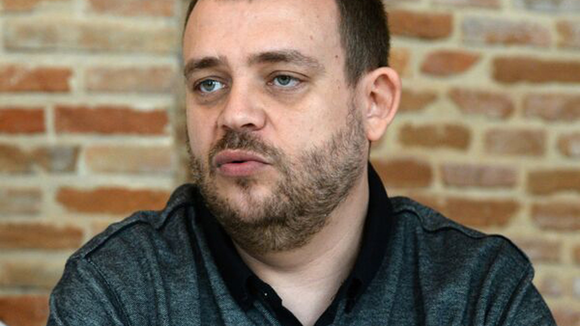 Durul „TATAEE“ de la B.U.G. Mafia a făcut publică această imagine emoţionantă cu fetiţa lui. Nimeni nu se gândea că-l va vedea astfel