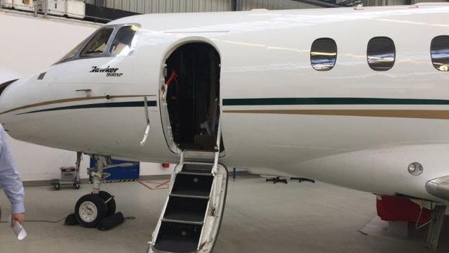 Aeronava de lux a lui Ioan Niculae, scoasă la vânzare de Banca Transilvania pentru că nu şi-a putut plăti datoriile