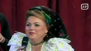 VIDEO Cornelia Rednic vrea sa fie noua bulgaroaica a lui Costi Ionita! Vezi aici cum canta piesa Andrei, care a consacrat-o: Cand in noapte ma trezesc