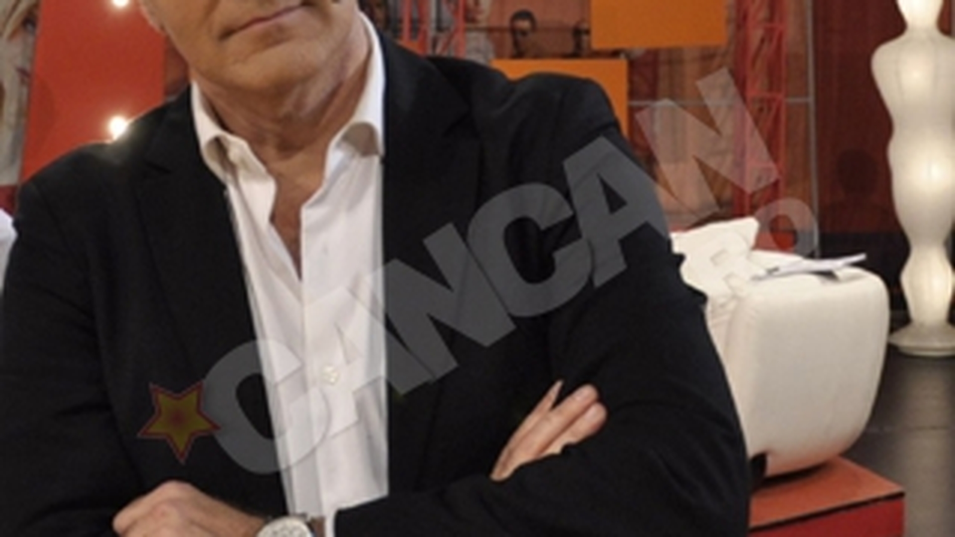 Dan Bittman a primit un inel urias de ziua lui de la Maruta