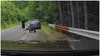 Imagini terifiante pe Transfăgărășan! Un bărbat nu a observat ursul aflat la câțiva centimetri