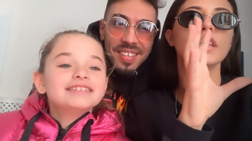 Alex Velea e topit după “fiica lui vitregă”! Antonia l-a filmat în timp ce o răsfața pe Maya