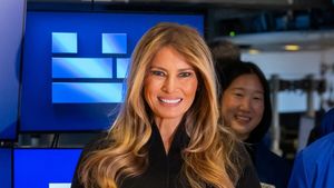 Prăjituri negre și popcorn de lux: Premiera alb-negru a filmului Melania la Casa Albă