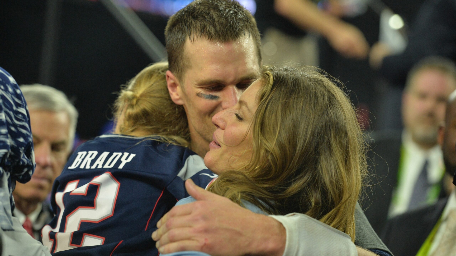 Cum se descurcă Gisele Bundchen cu cei doi copii, după divorțul de Tom Brady