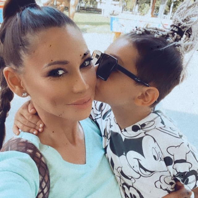 Roxana Vancea este mămică cu normă întreagă pentru Milan / Sursă foto: Instagram