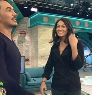 Dani + Ioana = LOVE! Dani Oţil şi-a adus iubita în emisiune: ”Ea este Ioana!”