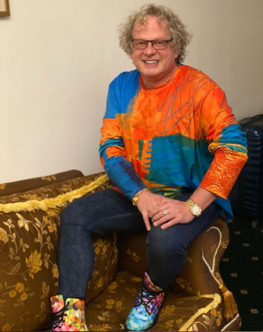 Leonard Miron, vizită în România alături de iubitul său + Fostul prezentator TV e nerăbdător să facă pasul cel mare: "Trebuie să urgentăm căsătoria"