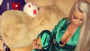 Loredana Chivu e “consultant” pentru videochat-iste. Cum le-a sfătuit blondina să-i seducă pe bărbaţi din faţa camerelor de filmat