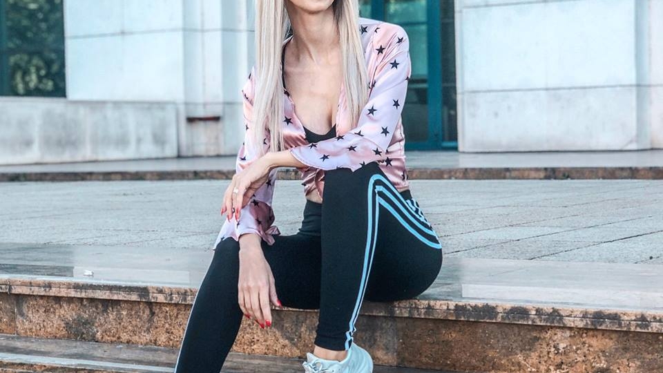 Andreea Bălan, amenințată cu moartea: ”Hai să o stropim cu benzină și să îi dăm foc”