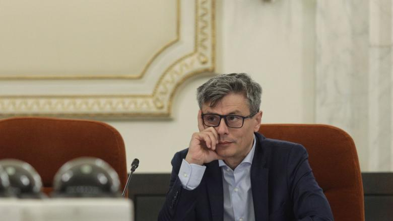 S-a prelungit valabilitatea documentelor emise pe perioada situației de urgență. Virgil Popescu a făcut anunțul