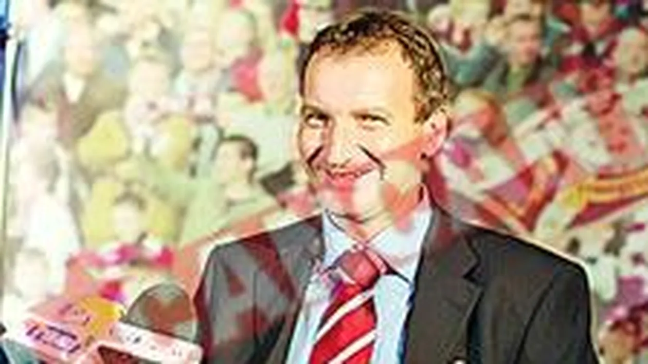 Matthaus a pus un roman antrenor la Hearts!