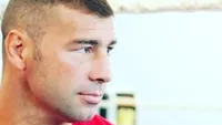 Lucian Bute şi-a botezat fiica! Imagine de colecţie cu pugilistul şi micuţa lui