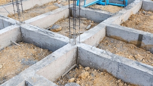 Reguli pentru construcția unei case pe limita de proprietate. Ce trebuie să știi