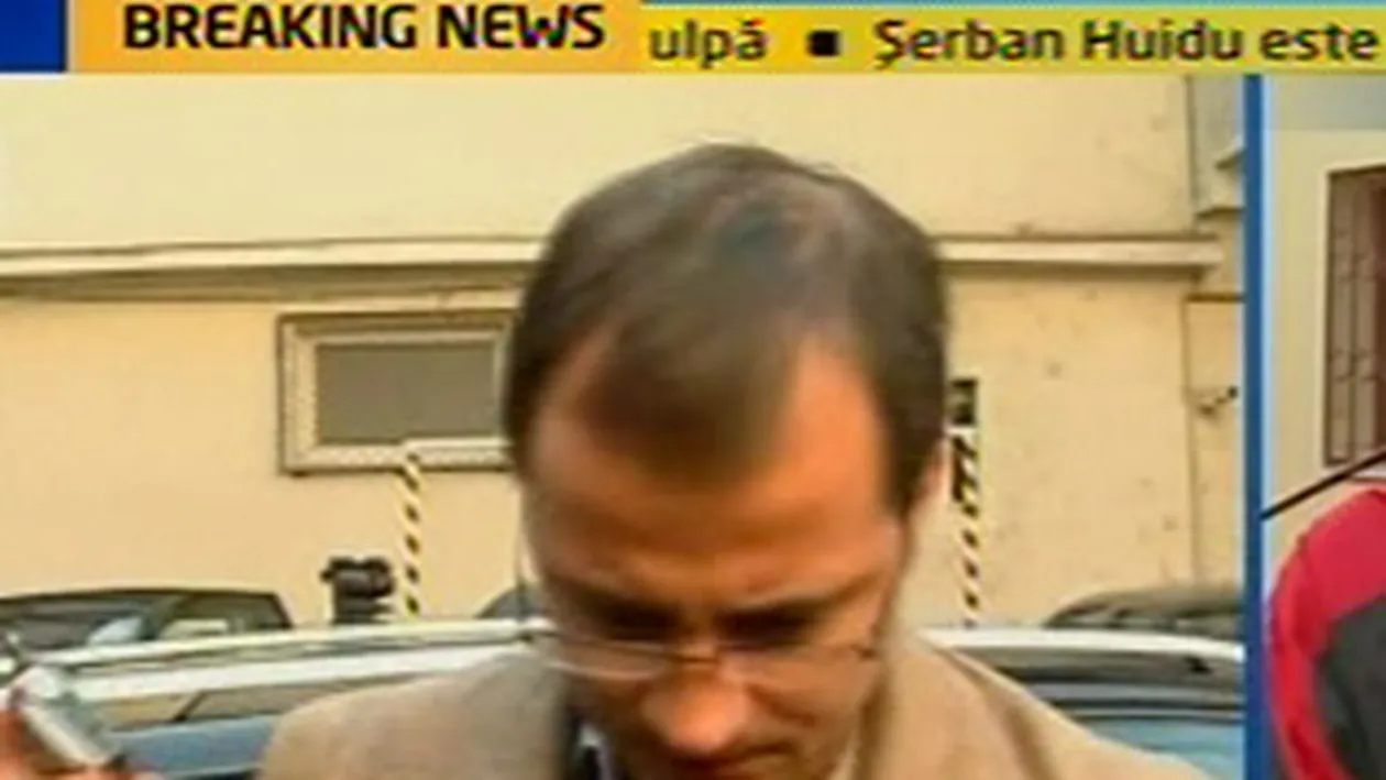 Un prieten de-al lui Huidu face declaratii soc! Parca era nebun, lovea cu o forta teribila in usile de lift