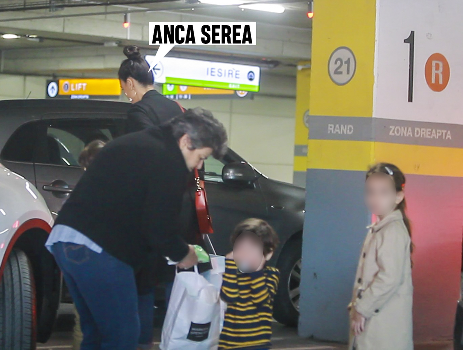 Anca Serea  și-a scos ”armata” la shopping