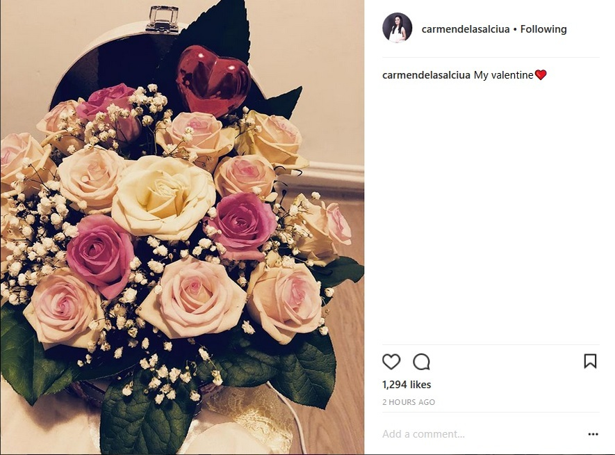 VIDEO / De Ziua Îndrăgostiţilor, Carmen de la Sălciua a fost surprinsă de soţul ei mai ceva ca-n filmele de dragoste de la Hollywood! Artista a filmat tot, iar imaginile fac senzaţie pe Internet