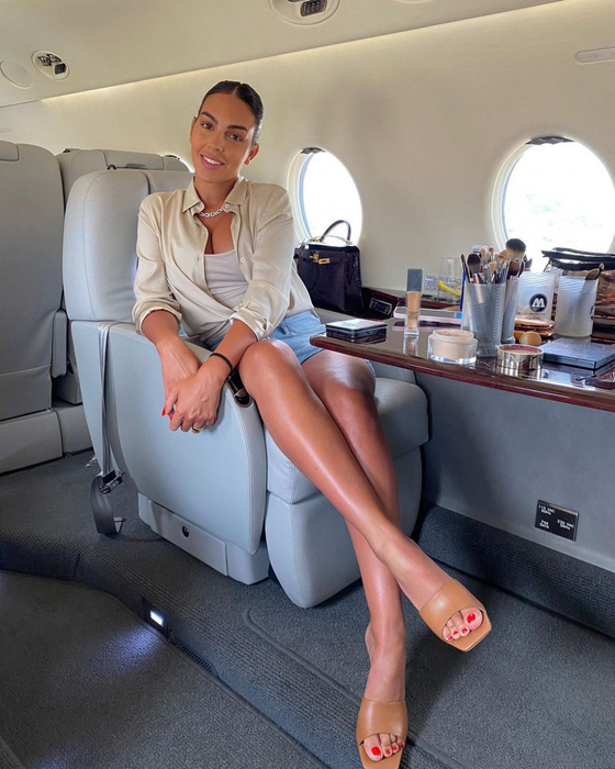 Cum s-a fotografiat Giorgina Rodriguez la Cannes! Iubita lui Cristiano Ronaldo, încă o apariție spectaculoasă | GALERIE FOTO