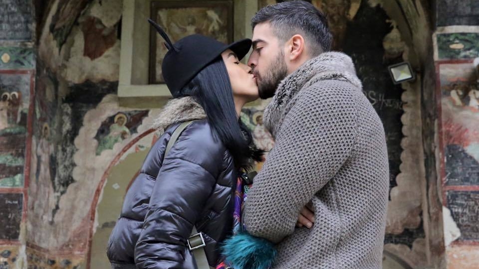 Mesajul primit de SPEAK vineri dimineaţă! ”Te-ai distrus de când te-a lăsat Adelina”