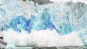 Au tras o sperietura sora cu moartea! S-a rupt ghetarul langa ei