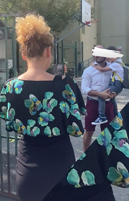 Ședință foto în poarta școlii