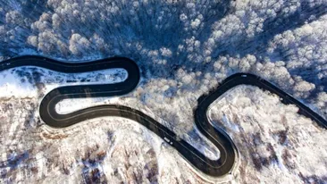 Cea mai spectaculoasă șosea din România pe timp de iarnă. Ce nu au voie să facă șoferii