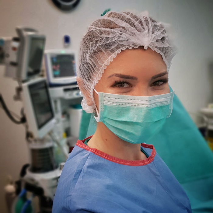 Fiica medicului Dan Chelariu