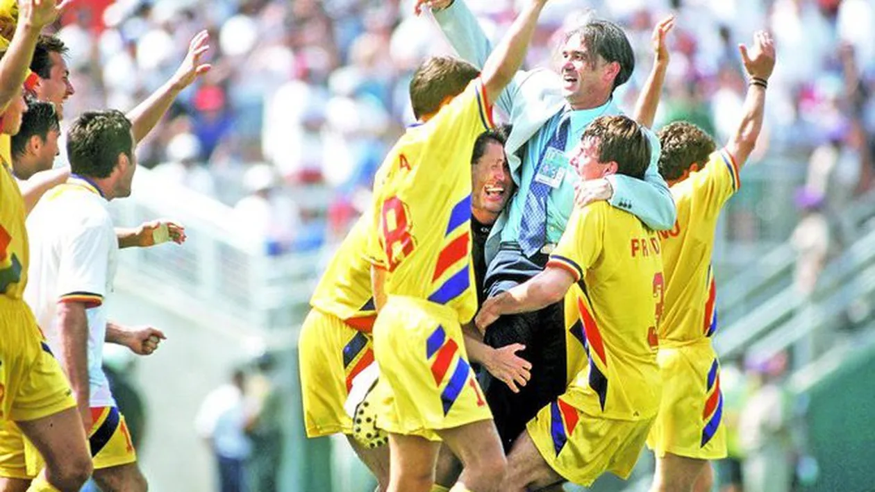 Lupescu pregateste o surpriza Generatiei de Aur! Il aduce pe Batistuta la Bucuresti!