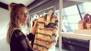 S-a plictisit de stilul ei! Laura Cosoi, schimbare radicala de look! Uite cum arata acum!