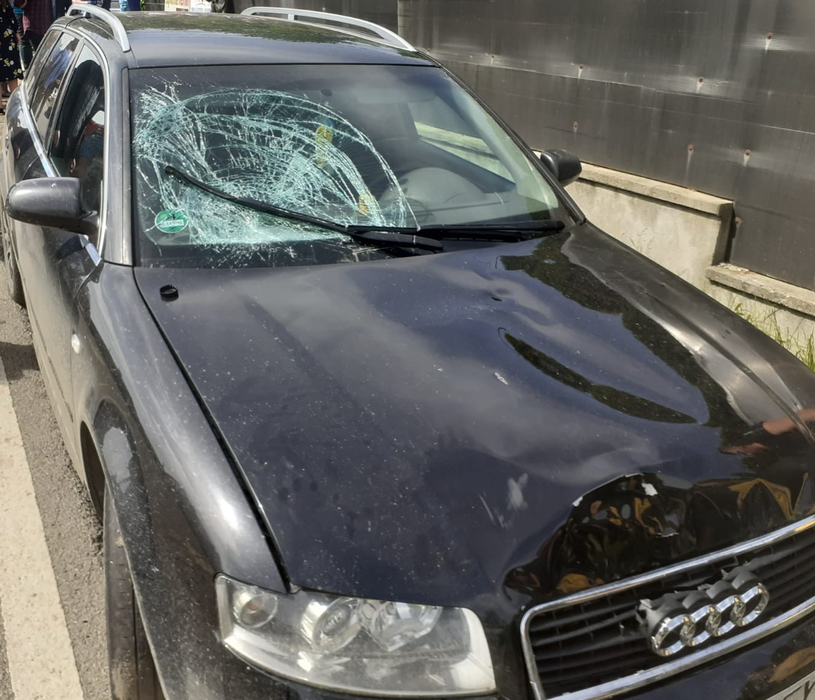 Accident grav la Putna! O mașină a intrat în pietoni. FOTO