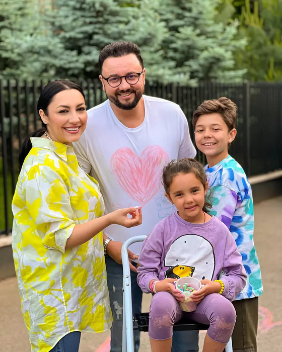 Ca la Hollywood! Cum arată studioul făcut special de Andra și Cătălin Măruță pentru David și Eva. Noi imagini din casa de 1.000.000 de euro