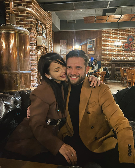 Mădălina Grigore şi-a refăcut viaţa, după ce a fost înşelată de Alex Răileanu! Cu cine se iubeşte acum influenceriţa