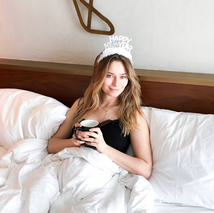 Laura Cosoi a anunţat că e însărcinată! „Aceştia suntem noi, viitorii părinţi, binecuvântaţi, emoţionaţi şi foarte fericiţi” Care este sexul copilului
