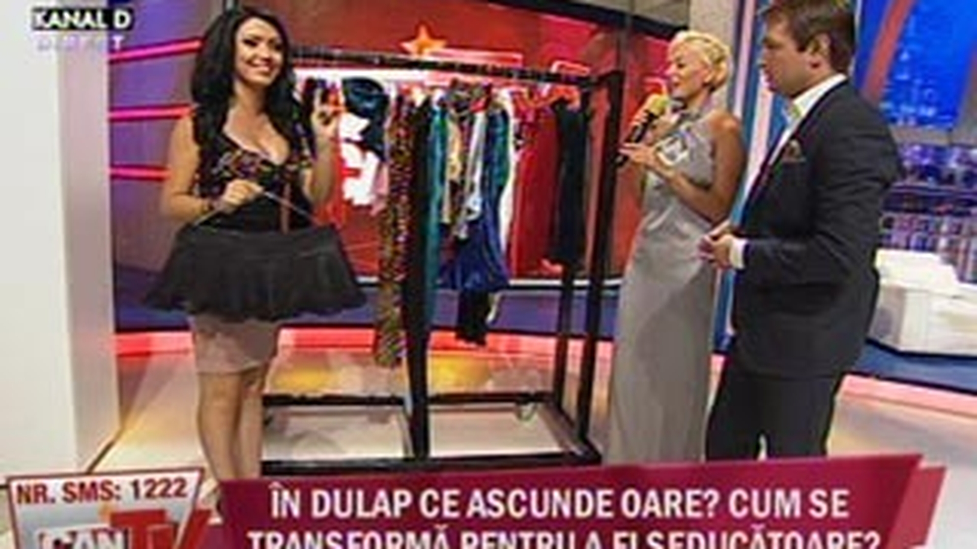 Uite ce ascunde Silvia Pop in dulapul ei de blonda seducatoare! Vezi cum arata sutienul de 850 de euro cumparat de la Cannes!