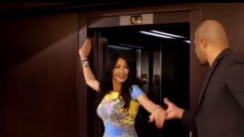 Răduleasca a purtat o rochiţă uzată la filmările noii emisiuni de la PRO TV