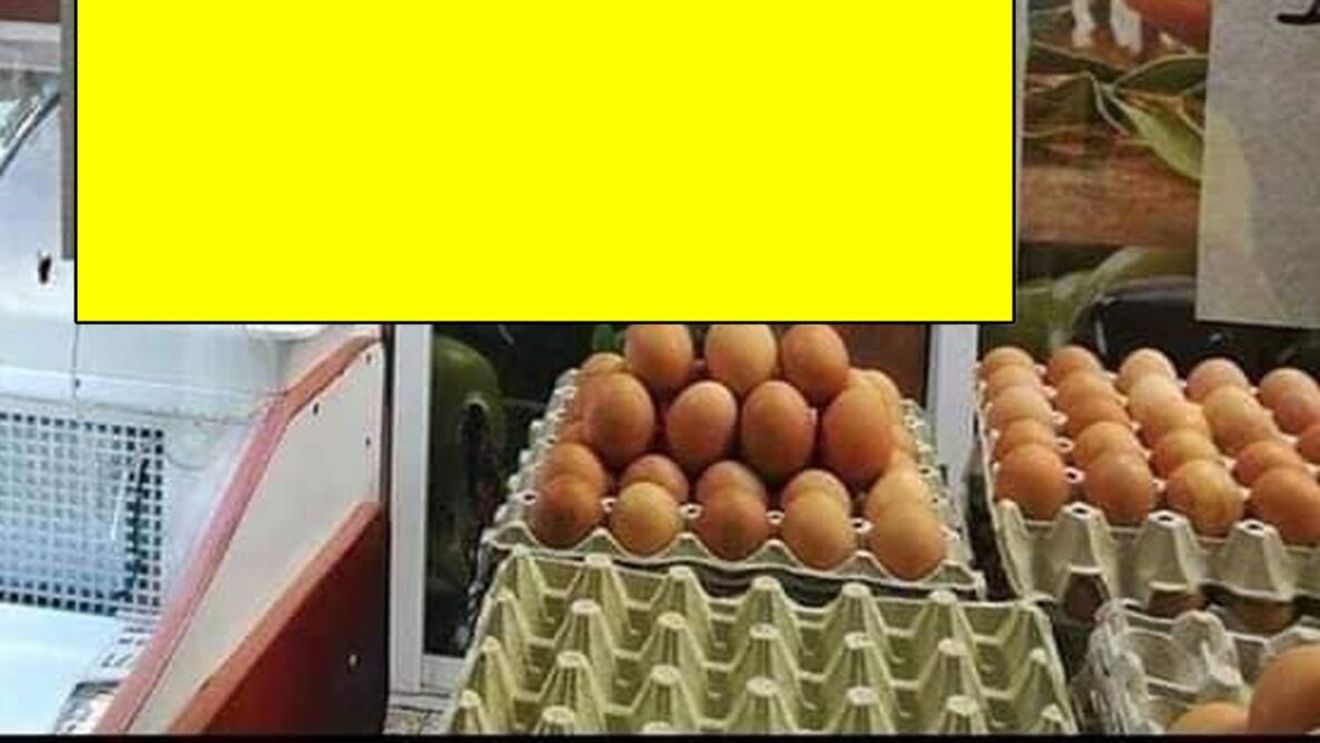 Clienții au râs cu lacrimi când au văzut anunțul din geam. Ce a putut să scrie vânzătorul e inimaginabil