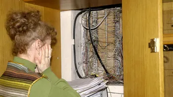 Hoții de impulsuri. Constanța, RomTelecom și începutul unei anchete care a tulburat liniile