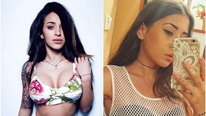 Îşi fac concurenţă! RUBY şi NICOLE CHERRY s-au lăudat cu acelaşi costum de baie! Cui îi stă mai bine?