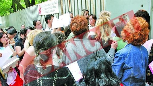 Asistentii medicali din sistemul privat, umiliti