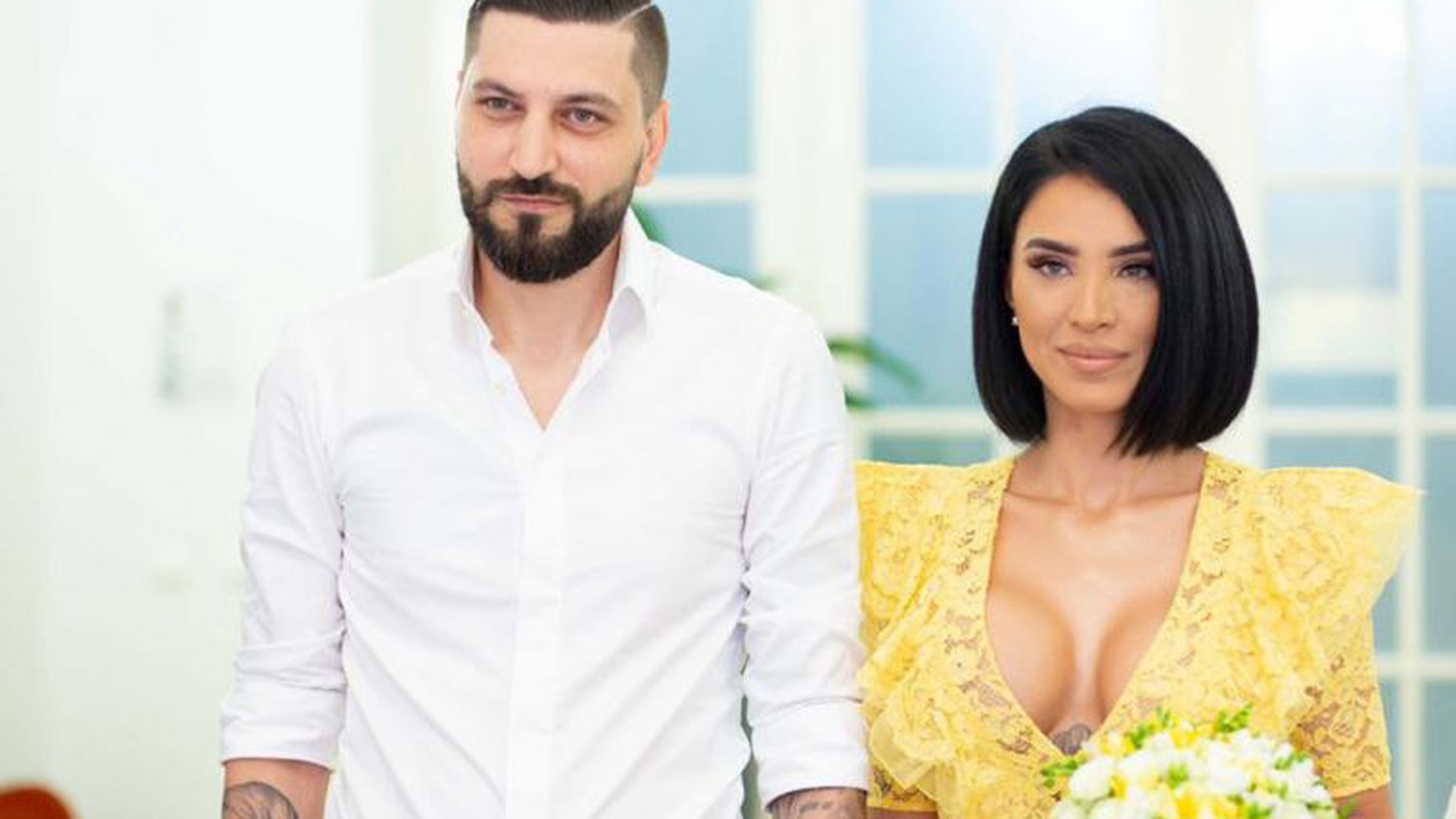 Adelina Pestrițu s-a căsătorit cu Virgil Șteblea. De ce a ales să poarte o rochie galbenă