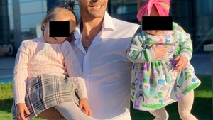 Câte ore petrece George Burcea cu fetițele lui, de fapt. Actorul vrea să ajungă la pace cu Andreea Bălan